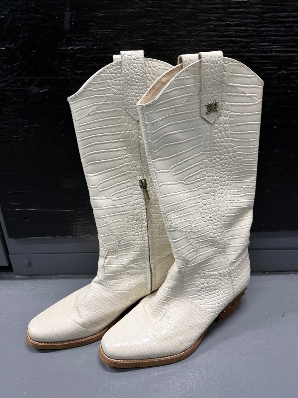 Sam Edelman Women’s White Croc-Embossed Mid-Calf Western Boots Size 7